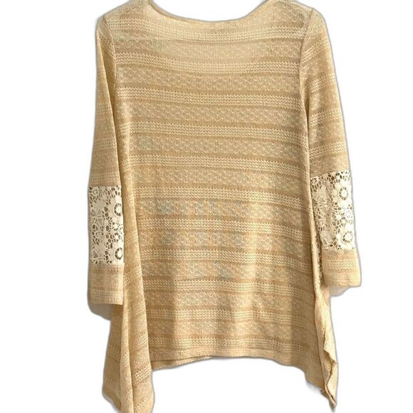 J by J.O.A. Anthropology Lightweight Cream Sweater W/ Crochet Accent SZ M EUC - Picture 2 of 4